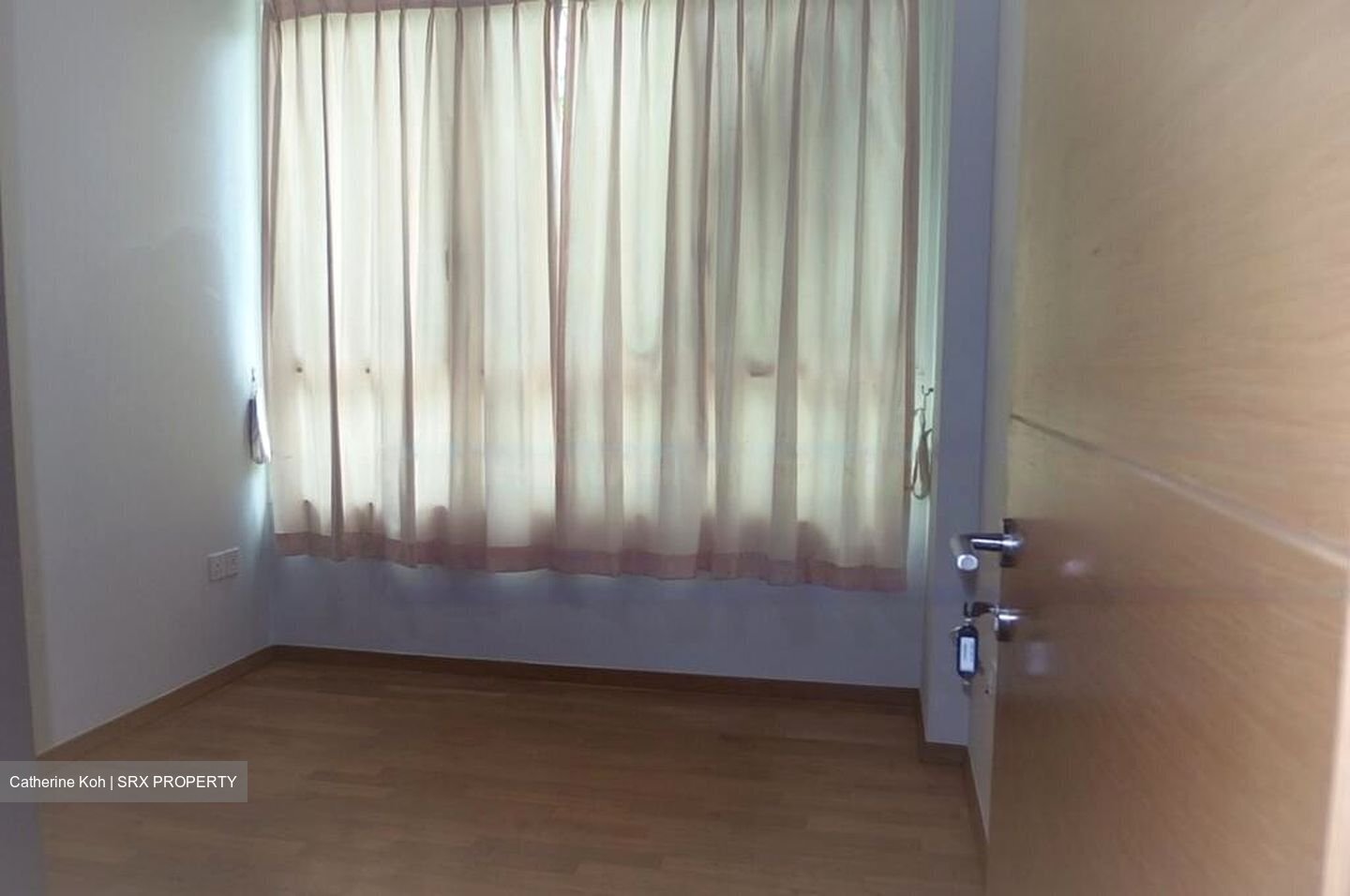 Vacanza @ East (D14), Condominium #456180281